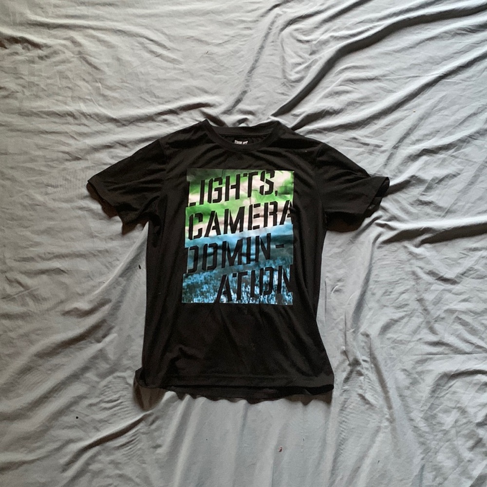 everlast tee shirt